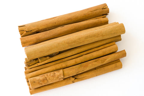 Creative Uses of Rolled Cinnamon from Sri Lanka in Cooking